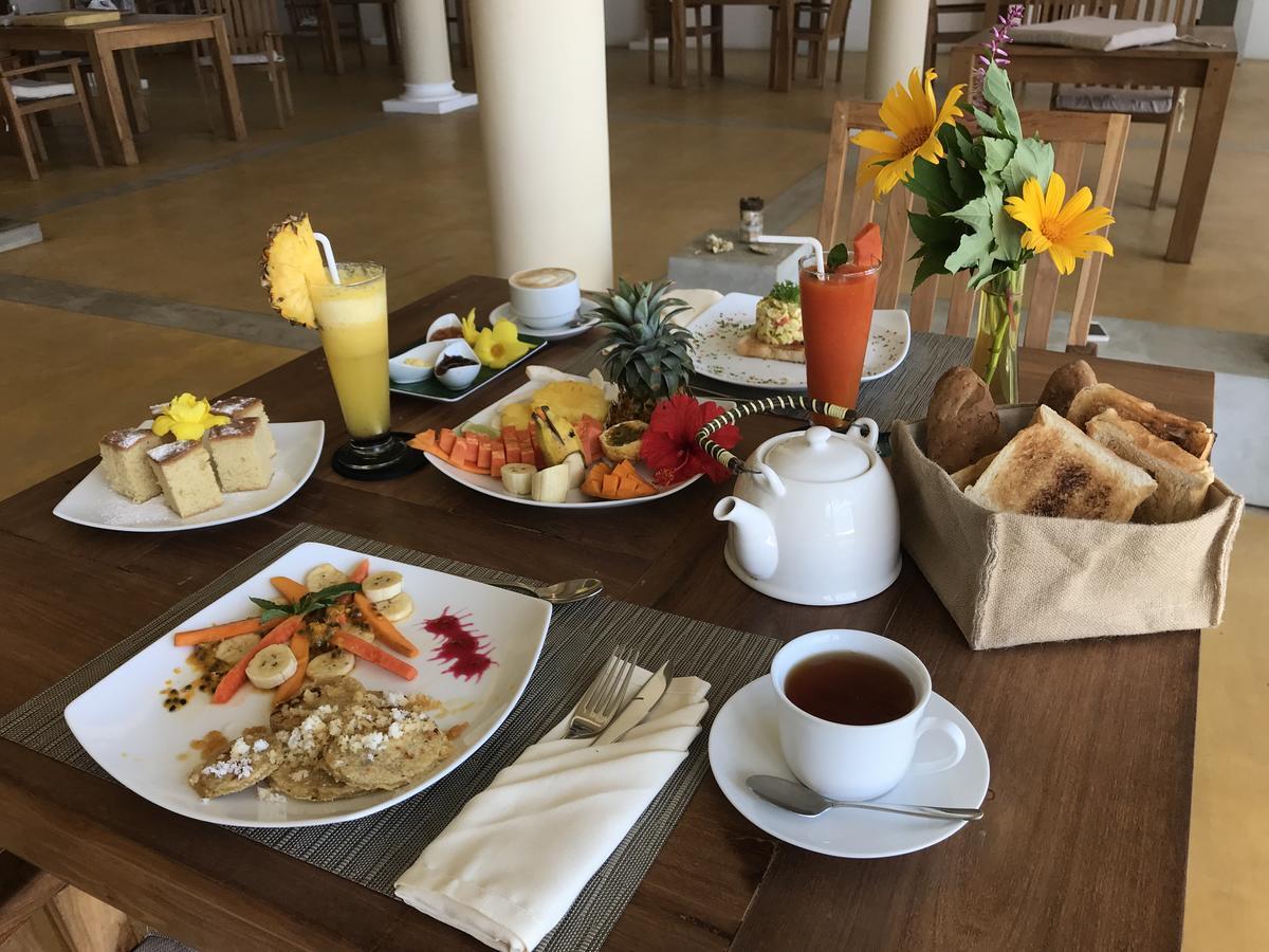 Serendipitaly Ayurveda Boutique Hotel Хикадува Екстериор снимка