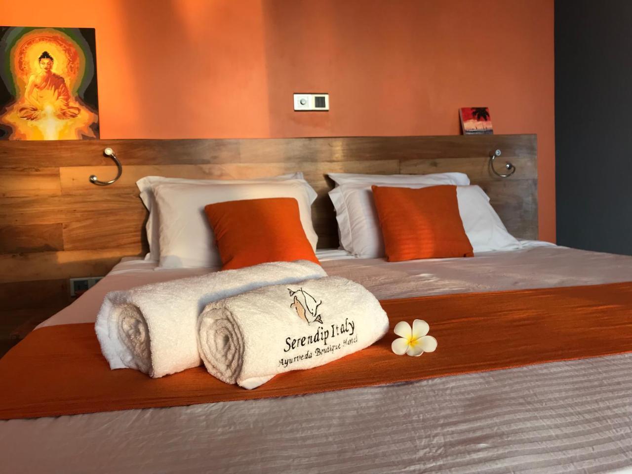 Serendipitaly Ayurveda Boutique Hotel Хикадува Екстериор снимка