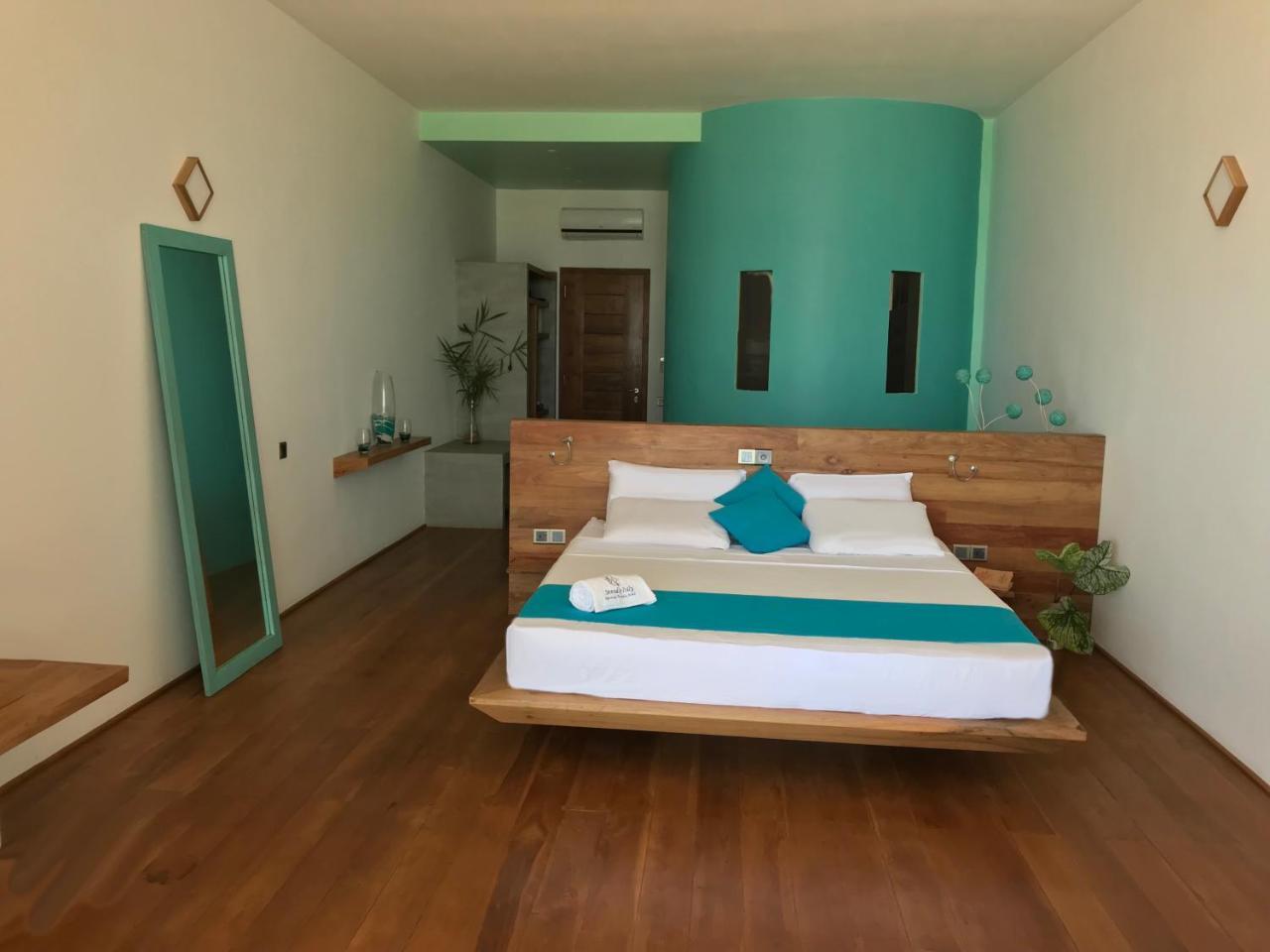 Serendipitaly Ayurveda Boutique Hotel Хикадува Екстериор снимка