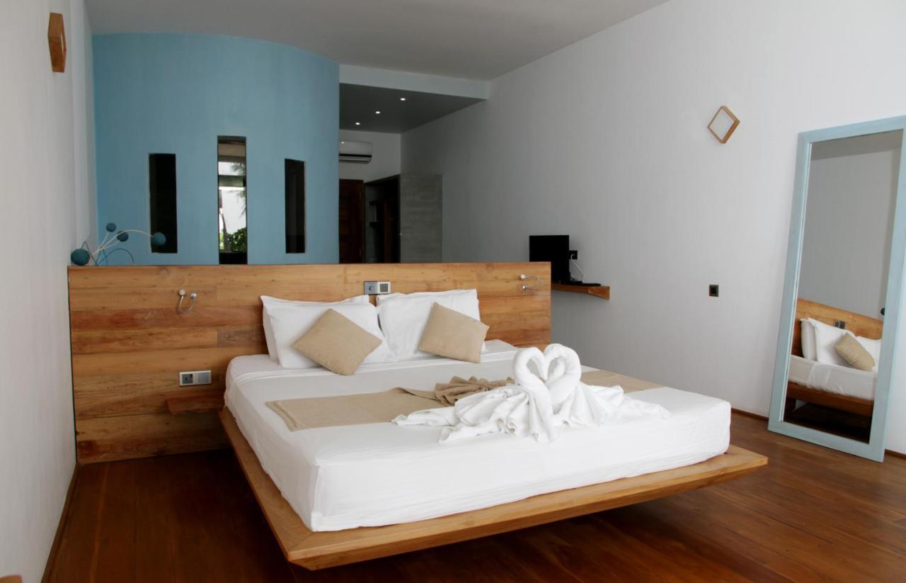 Serendipitaly Ayurveda Boutique Hotel Хикадува Екстериор снимка